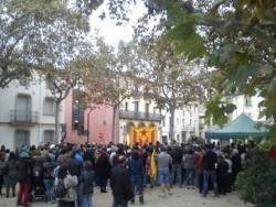 Unes 300 persones a Cardedeu  es solidaritzen amb els acusats d'haver recuperat el mural independentista