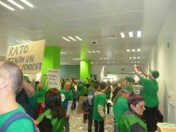 Ocupació de dues oficines de Bankia a Tortosa