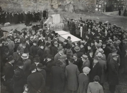 Imatge de l'enterrament de Francesc Macià el 1933