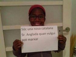 Resposta contundent contra el racisme "Sr. Anglada, pot marxar"