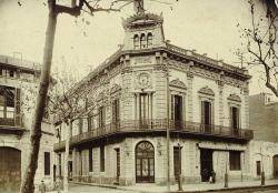 Imatge històrica de l'Ateneu la Flor de Maig