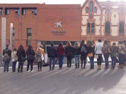 Alumnes de la Universitat de Vic també donen l'esquena a l'Obra Social "La Caixa"