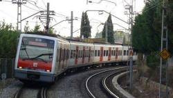 L'equip municipal de l'Ajuntament de Sant Cugat partidària de l'augment de tarifes del transport públic