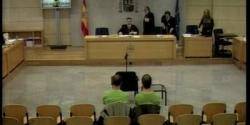 Els dos bastoners de Gràcia (Gregori i Ferran) han estat jutjats avui a l'Audiència Nacional acusats dun suposat delicte d'enaltiment del terrorisme" 
