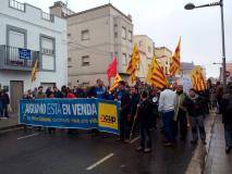 Pancarta de la CUP a la manifestació de la PDE
