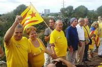 Carme Salvador i Guillem Agulló al tram de la Via Catalana del País Valencià.