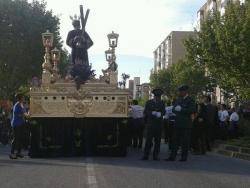 Fotografia de la processó de Divendres Sant a Badia amb la desfilada de la Legión