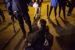 Ferits en les càrregues policials a la carretera de Sants