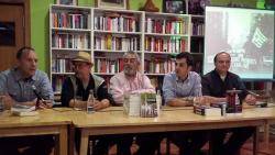 David Bassa, Aleix Renyé, Àlvar Valls, Oriol Falguera i Rafael Dalmau,  a la presentació a Granollers sobre els dos llibres apareguts que expliquen l'experiència d'EPOCA