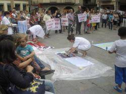 Més de 150 persones es van aplegar a la plaça Major de Tàrrega