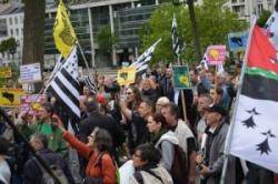 Mobilitzacions a Bretanya contra la proposta uniformitzadora d'Hollande