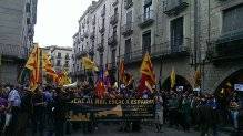  La concentració de Girona va omplir des de les vuit del vespre  la Plaça del Vi amb un miler de manifestants