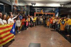 V al vestibul del Palau de Congresos d'Andorra