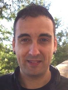 Toni Teixidó és mestre, de la CUP de Tarragona i d'Iniciativa Animalista (PIA)