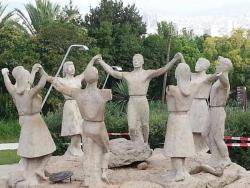 Sospites que l'atemptat contra l'escultura de la Sardana tingui una motivació espanyolista