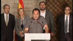 La reunió d'avui entre els representants del govern català i els partits pro-consulta (CiU, ERC, ICV-EUiA i la CUP) ha finalitzat amb un missatge d'unitat davant la suspensió del Tribunal Constitucional i lacord per reprendre els preparatius de la consul