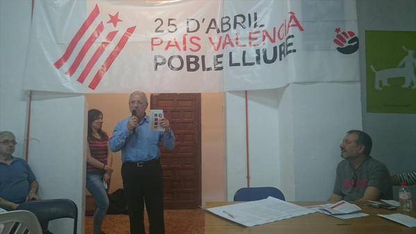 Pintada feixista a la persiana del nou local de Poble Lliure a Val&egrave;ncia