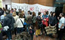 La UAB, després de diversos intents, tanca l?Escola Bressol Gespa FOTO: SantCugatInforma.cat