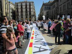 La Marea Blanca aplega milers de persones a Barcelona en defensa de la sanitat pública