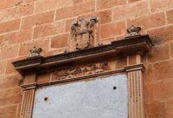 Tornen a demanar la retirada del símbol franquista de l'Església de Sant Miquel de Llucmajor
