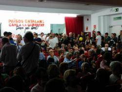 L'auditori del Casal Pere Quart es fa petit per l'acte d'inici de campanya de la CUP