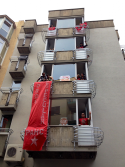La PAHC-Blanes torna a ocupar un bloc al centre de la població