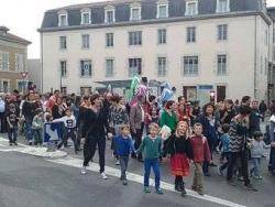 Cinc persones es manifesten a  Baiona en defensa de l'euskera