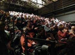 El Teatre del Mar del Molinar, ple en l'homenatge a Aurora Picornell