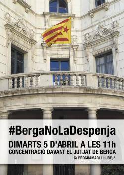 [Davant les seves imposicions, desobediència] Concentració al jutjat de Berga en suport a l'alcaldessa