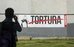 Mural contra la tortura a Euskal Herria