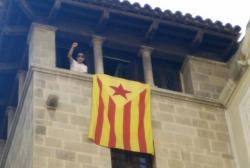 La Crida per Lleida estudiarà accions legals per la retirada de l?estelada