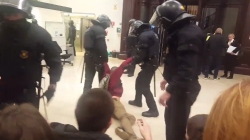 Moment del desallotjament (SEPC Poblenou)