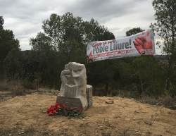 Emotiu homenatge a Julià Babia i companys de lluita a Castelló de Farfanya