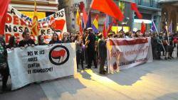 Manifestació a Lleida contra la simbologia franquista