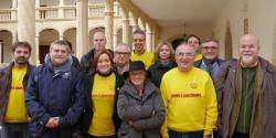 Insta el Parlament a fer una declaració «unànime» de protesta,