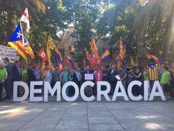 Joan Josep Nuet declara al TSJC amb una nova mostra de solidaritat amb els encausats de la Mesa del Parlament