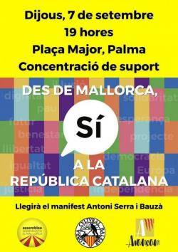 Concentració a Palma en suport a la mobilització de l'11-S i del referèndum
