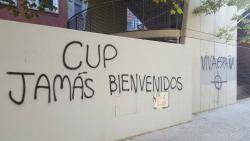 Pintades de suimbologia nazi  a la  a Universitat de València amb amenaces de mort a la diputada de la CUP, Anna Gabriel