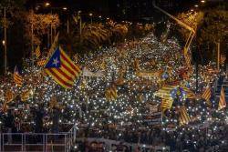 Clam massiu per la llibertat dels presos polítics i per la república catalana
