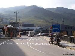 2000 Signatura d'acord de col·laboració entre Andorra i la Unió Europea