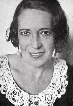 Aurora Bertrana (1892-1974)