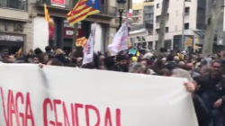 Canaletes abans d'arribar a la delegació del govern espanyol a Barcelona