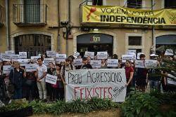 Nombroses presones se solidaritzen amb el Casal Independentista El Forn de Girona