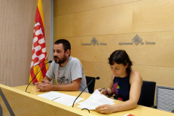 Els regidors de la CUP Girona Laia Pèlach i lluc Salellas