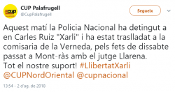 Amb aquest tweet i l'etiqueta #LlibertatXarli el Twitter de la CUP de Palafrugell informava de la detenció sota l'acusació de 'delicte a l'autoritat' d'un presumpte simpatitzant del CDR de Palafrugell que va atrapar dissabte passat a Llarena sopant