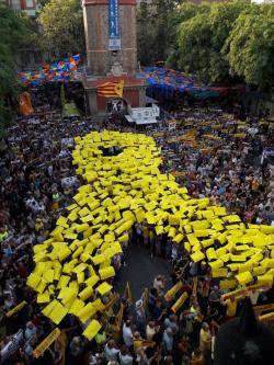 Denuncien els 10 mesos de l'empresonament dels Jordis a les Festes de Gràcia