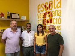 Escola Valenciana i la Plataforma pel Dret a Decidir enceten línies de treball conjunt