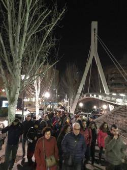 Centenars de persones s'han solidaritzat amb en Martí aquest vespre a Martorell