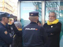 el col·lectiu "Silenci Rebel·leu-vos" a Madrid