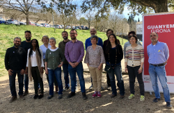 La plataforma presenta un grup de catorze persones que combina perfils de gestió amb persones vinculades a lactivisme social, i que reflecteix la diversitat que té avui la societat gironina